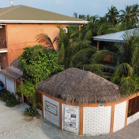 Shamar Guesthouse & Dive Maamigili Exteriér fotografie
