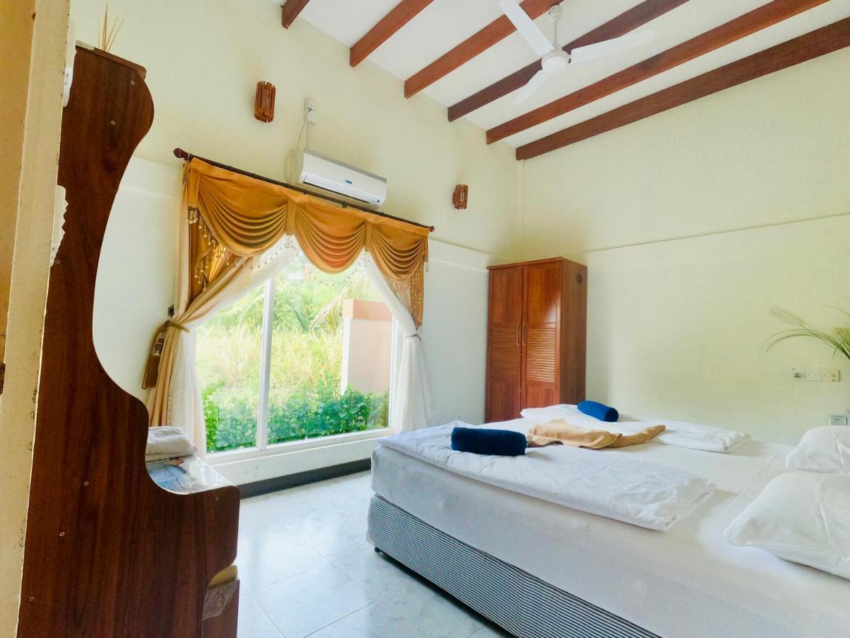 Shamar Guesthouse & Dive Maamigili Exteriér fotografie